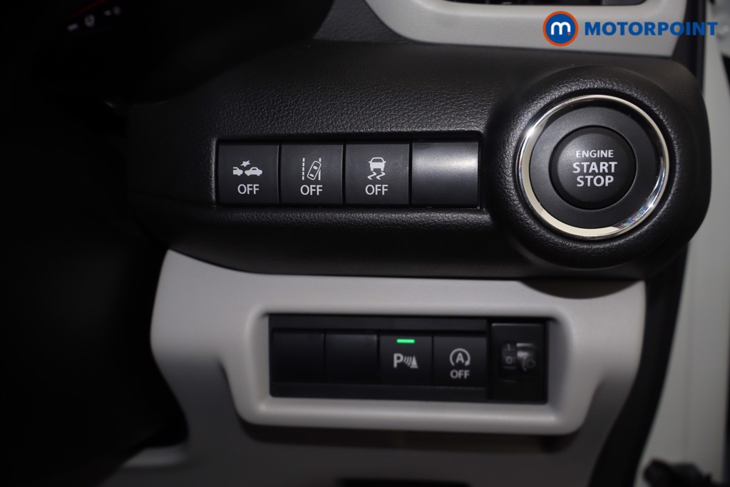 Suzuki Swift Ultra Manual Petrol Hatchback - Stock Number (1688283) - 6th supplementary image