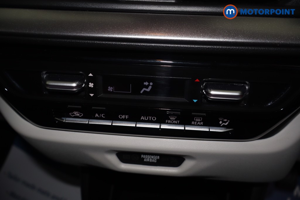 Suzuki Swift Ultra Manual Petrol Hatchback - Stock Number (1688283) - 9th supplementary image