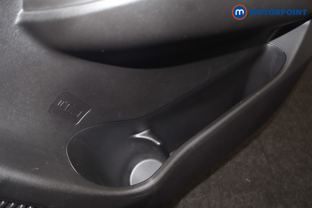Suzuki Swift Ultra Manual Petrol Hatchback - Stock Number (1688283) - 25th supplementary image