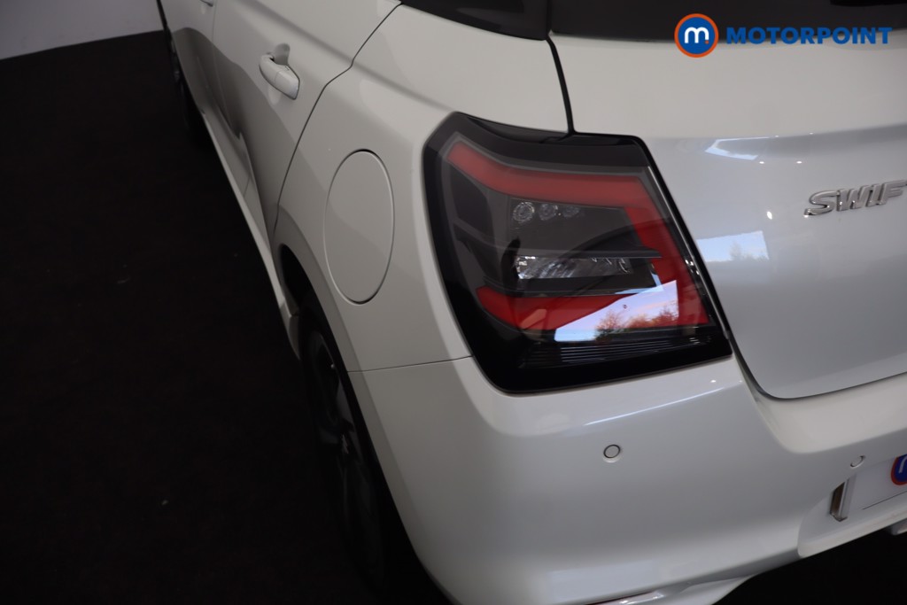 Suzuki Swift Ultra Manual Petrol Hatchback - Stock Number (1688283) - 46th supplementary image