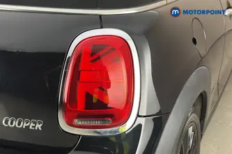 Mini Convertible Cooper Classic Manual Petrol Convertible - Stock Number (1688410) - 36th supplementary image