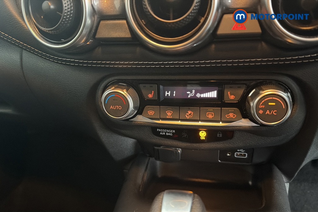 Nissan Juke Tekna Automatic Petrol SUV - Stock Number (1688719) - 12th supplementary image