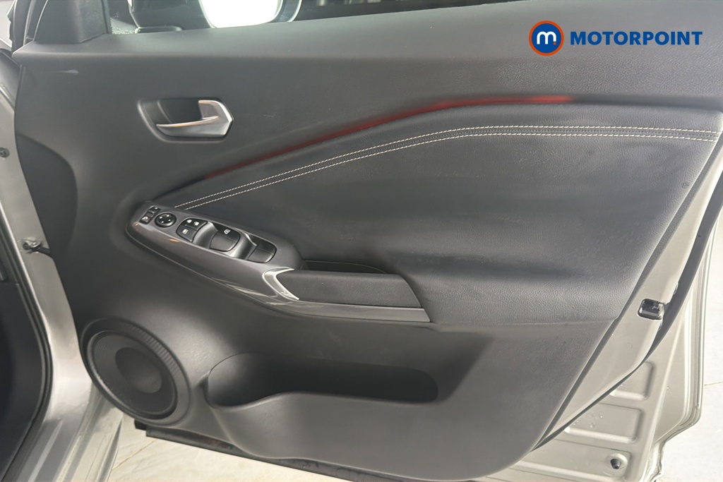 Nissan Juke Tekna Automatic Petrol SUV - Stock Number (1688719) - 18th supplementary image