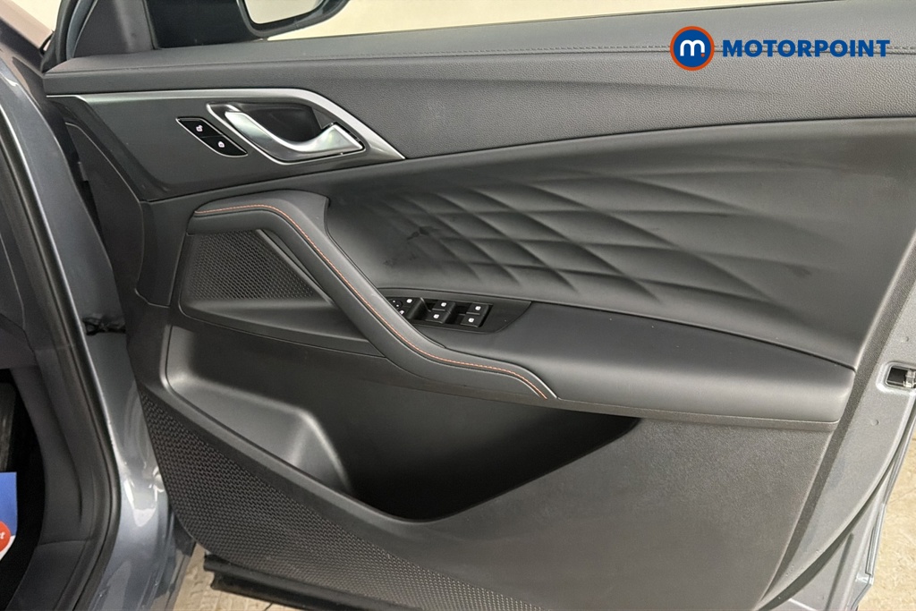 Mg Motor Uk HS Trophy Automatic Petrol-Electric Hybrid SUV - Stock Number (1688743) - 18th supplementary image
