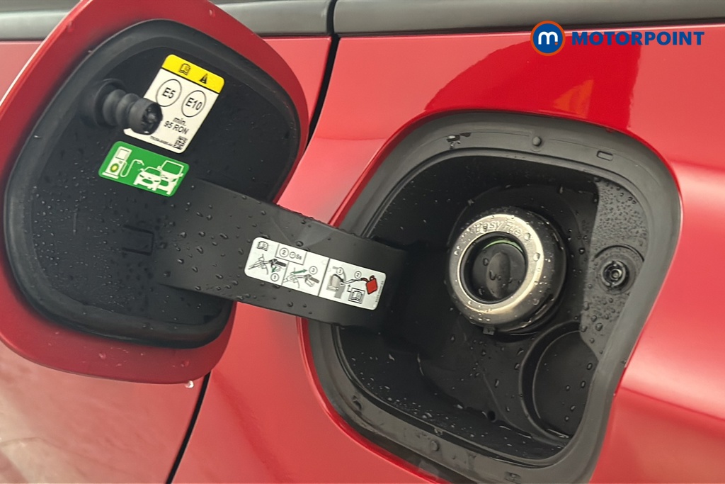 Ford Focus St-Line Automatic Petrol Estate - Stock Number (1688820) - 41st supplementary image