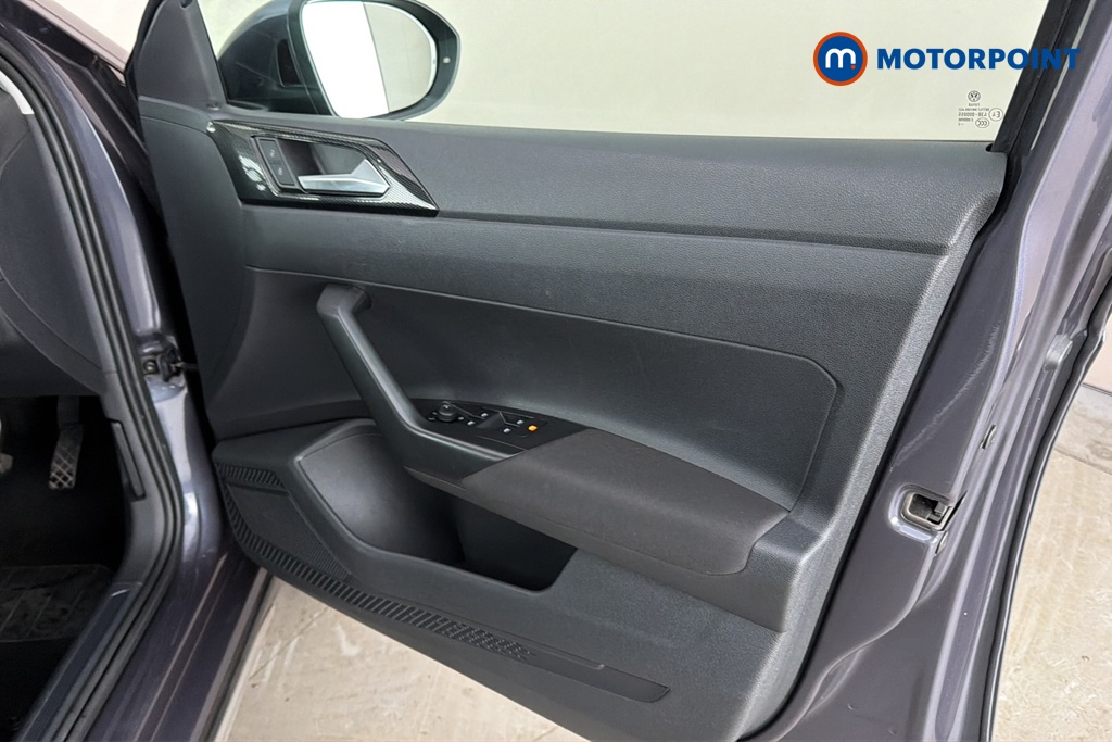 Volkswagen Taigo Life Manual Petrol SUV - Stock Number (1688864) - 18th supplementary image