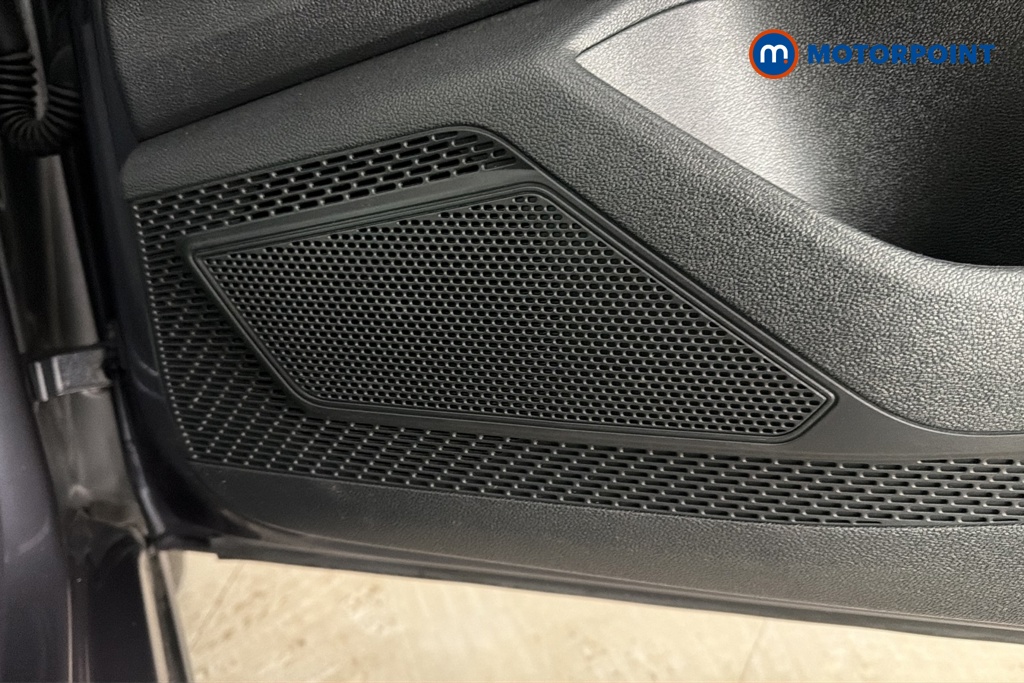 Volkswagen Taigo Life Manual Petrol SUV - Stock Number (1688864) - 21st supplementary image