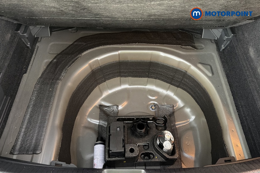 Volkswagen Taigo Life Manual Petrol SUV - Stock Number (1688864) - 33rd supplementary image