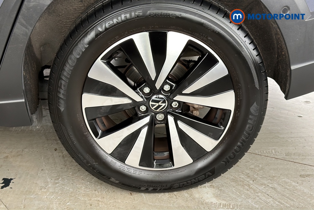 Volkswagen Taigo Life Manual Petrol SUV - Stock Number (1688864) - 45th supplementary image
