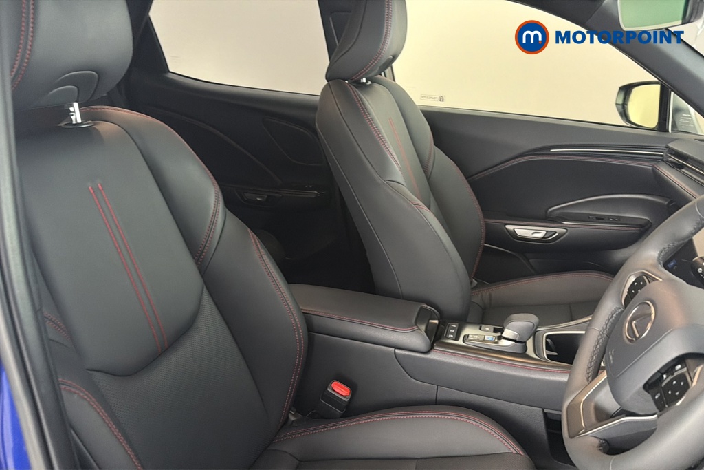 Lexus LBX Premium Plus Automatic Petrol-Electric Hybrid SUV - Stock Number (1688954) - 22nd supplementary image