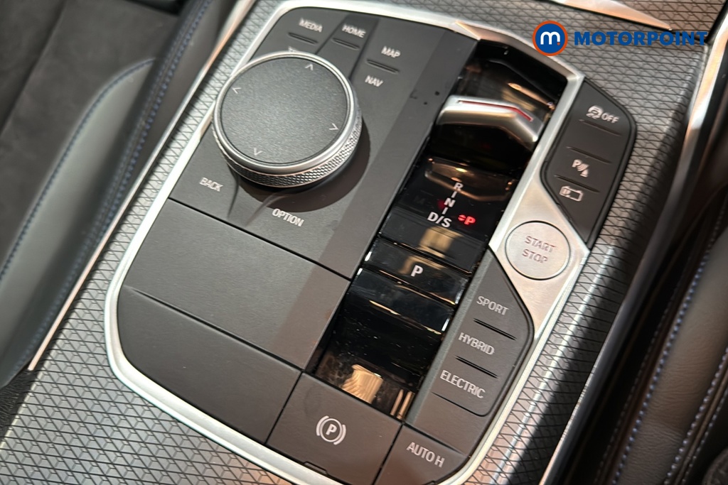 BMW 3 Series M Sport Automatic Petrol Plug-In Hybrid Saloon - Stock Number (1689000) - 15th supplementary image