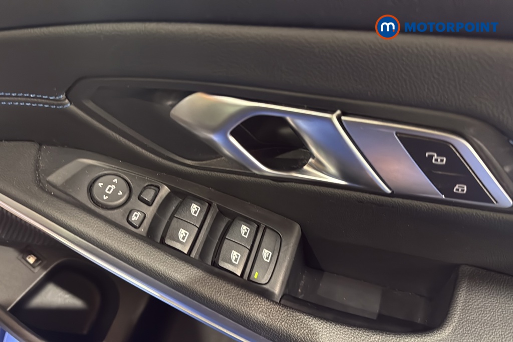 BMW 3 Series M Sport Automatic Petrol Plug-In Hybrid Saloon - Stock Number (1689000) - 19th supplementary image
