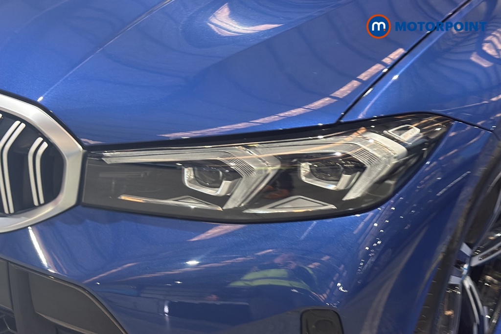 BMW 3 Series M Sport Automatic Petrol Plug-In Hybrid Saloon - Stock Number (1689000) - 42nd supplementary image