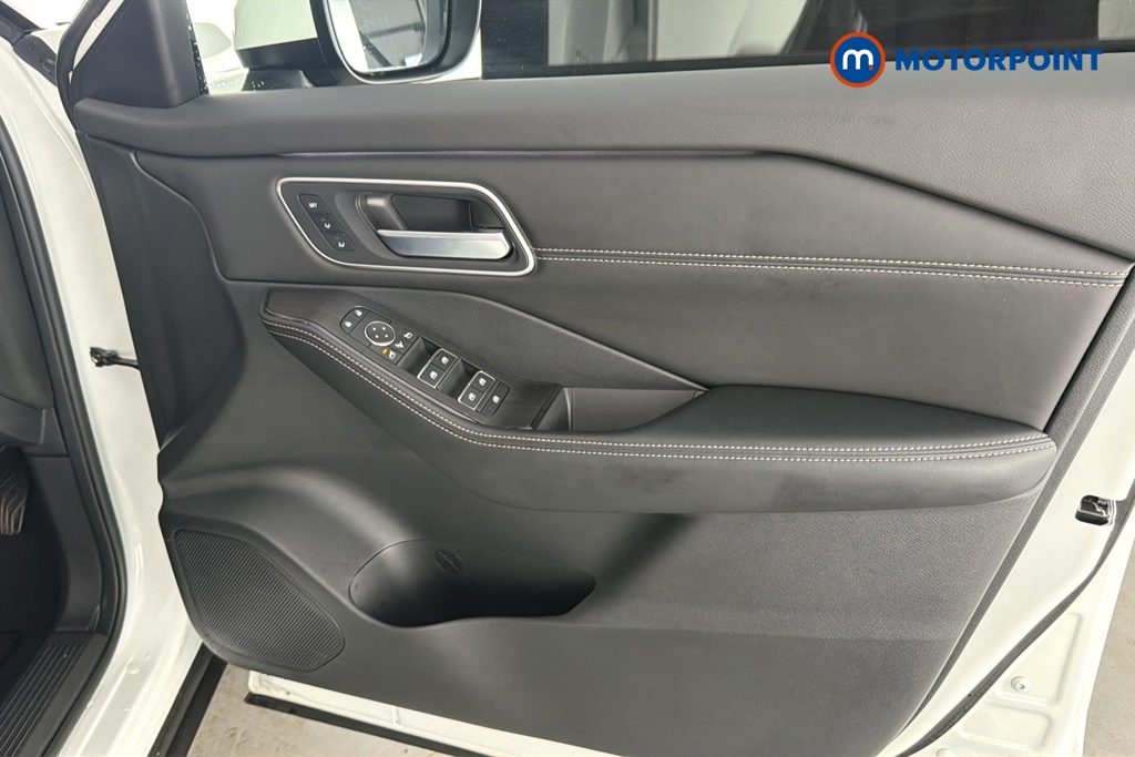 Nissan X-Trail Tekna Automatic Petrol-Electric Hybrid SUV - Stock Number (1689352) - 18th supplementary image