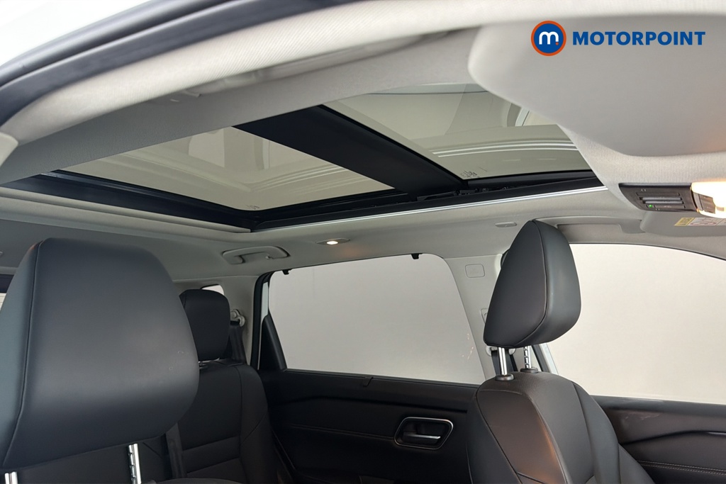 Nissan X-Trail Tekna Automatic Petrol-Electric Hybrid SUV - Stock Number (1689352) - 20th supplementary image