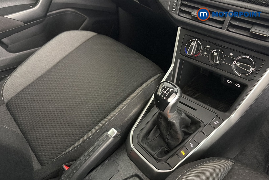 Volkswagen Taigo Life Manual Petrol SUV - Stock Number (1689378) - 15th supplementary image