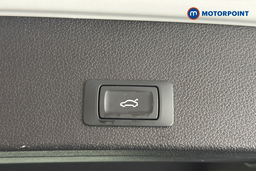 Audi Q2 S Line Manual Petrol SUV - Stock Number (1689395) - 35th supplementary image