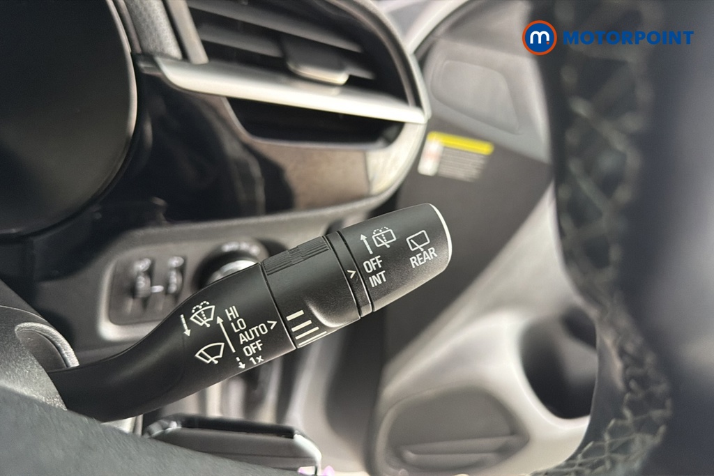 Vauxhall Corsa Elite Edition Manual Petrol Hatchback - Stock Number (1689484) - 6th supplementary image