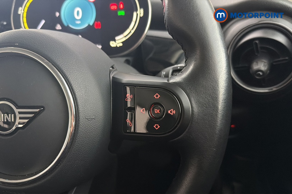 Mini Hatchback Cooper S Level 1 Automatic Electric Hatchback - Stock Number (1689489) - 3rd supplementary image
