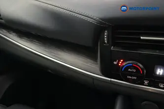 Nissan Qashqai Tekna Manual Petrol SUV - Stock Number (1689681) - 14th supplementary image