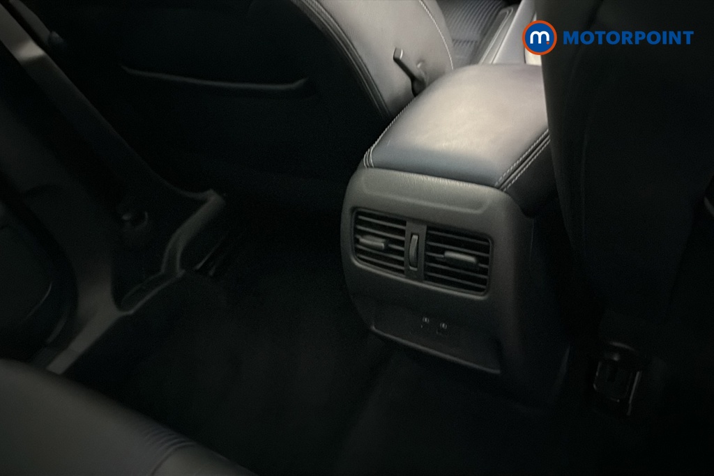 Nissan Qashqai Tekna Manual Petrol SUV - Stock Number (1689681) - 28th supplementary image