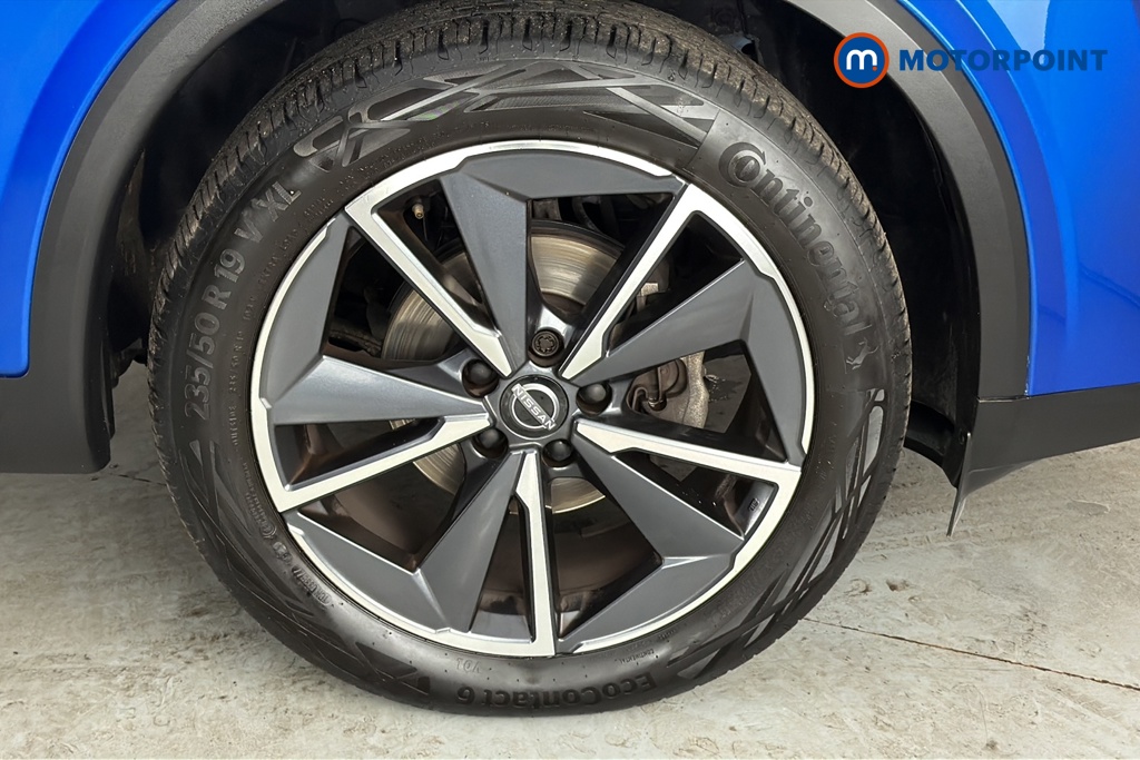 Nissan Qashqai Tekna Manual Petrol SUV - Stock Number (1689681) - 47th supplementary image