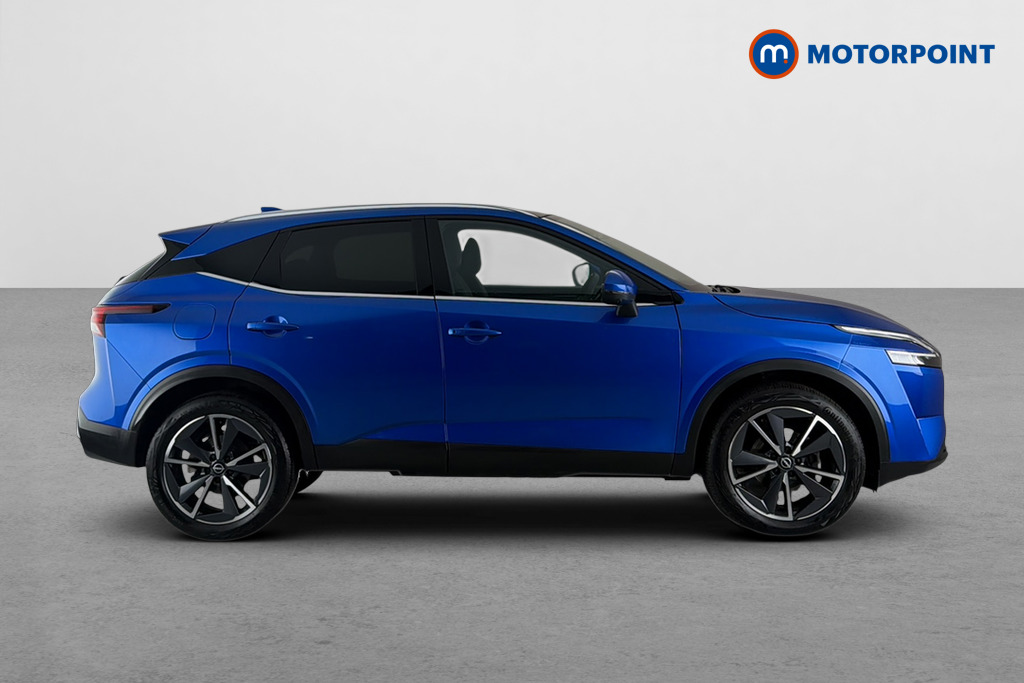 Nissan Qashqai Tekna Manual Petrol SUV - Stock Number (1689681) - Passenger side