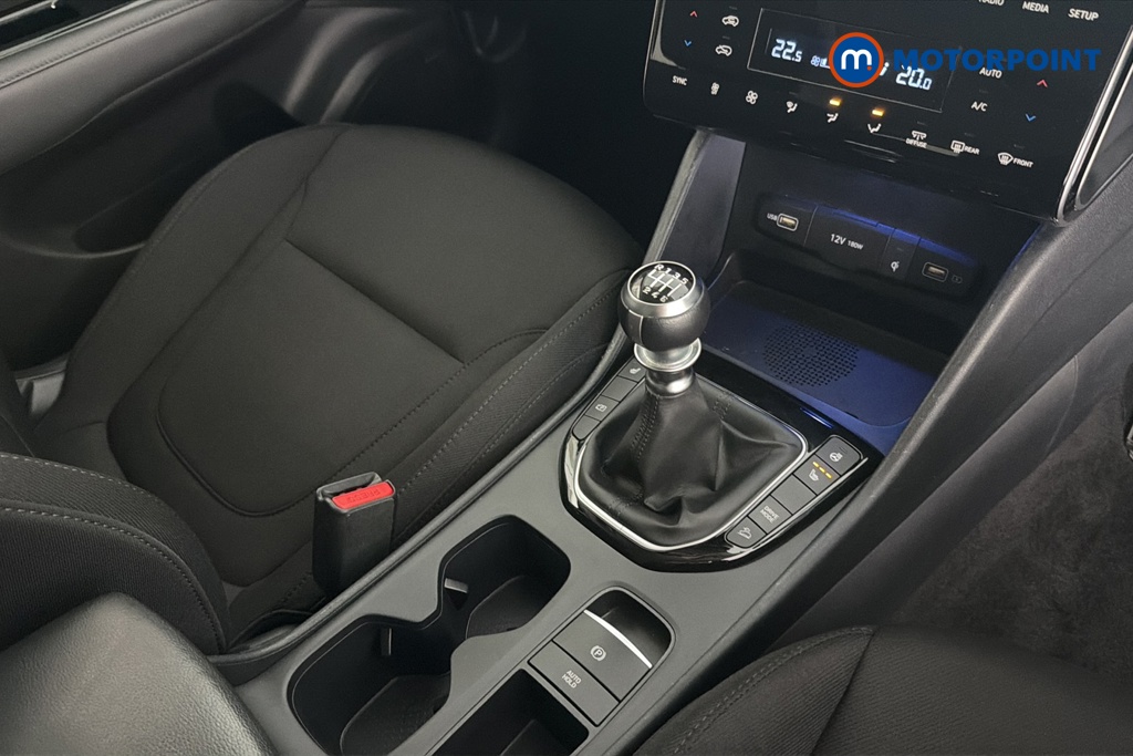 Hyundai Tucson Premium Manual Petrol SUV - Stock Number (1610891) - 15th supplementary image