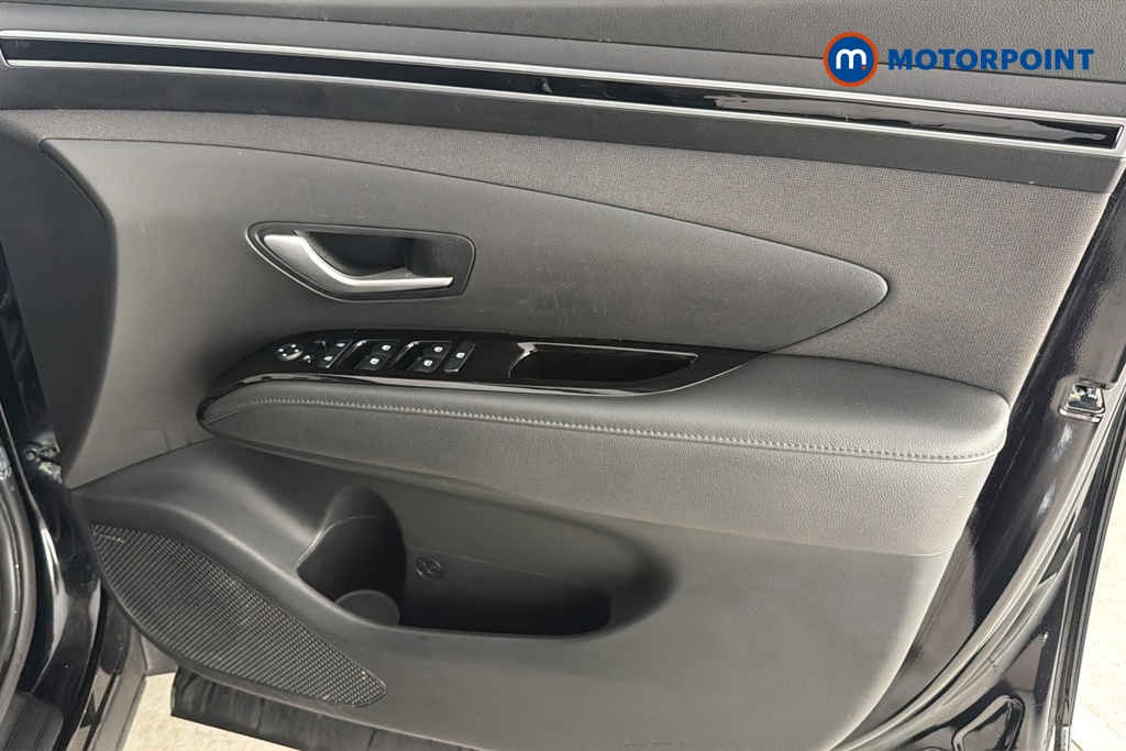 Hyundai Tucson Premium Manual Petrol SUV - Stock Number (1610891) - 18th supplementary image