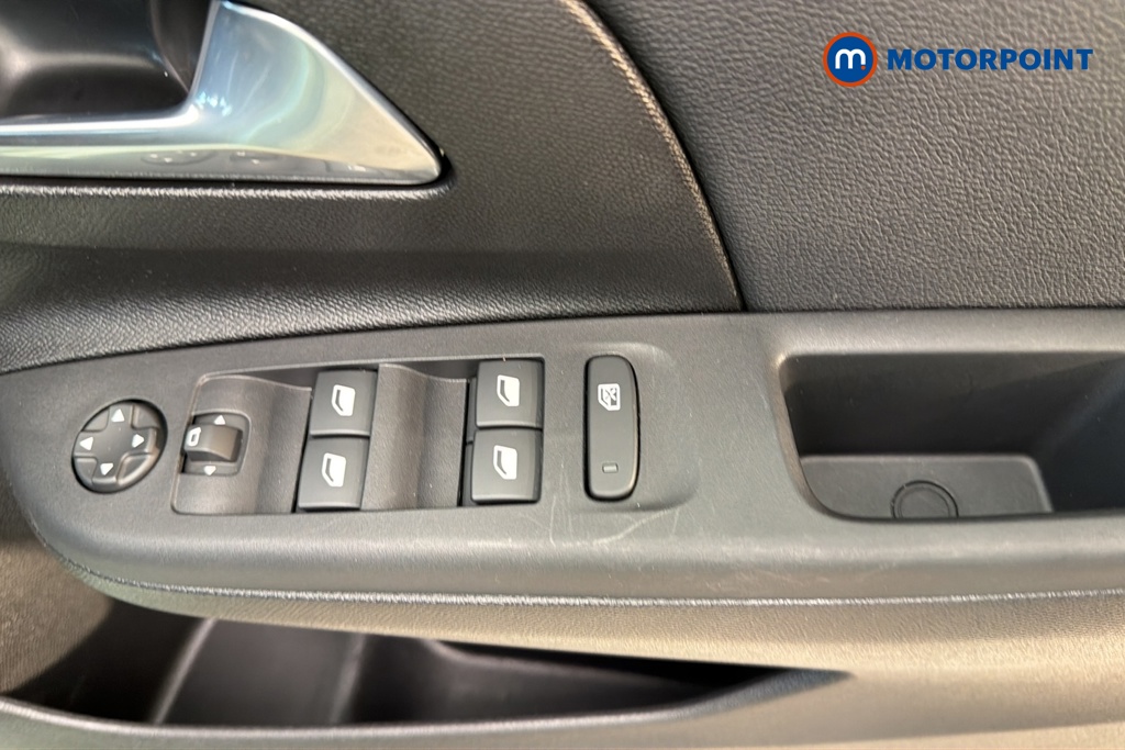 Vauxhall Corsa YES Manual Petrol Hatchback - Stock Number (1639773) - 19th supplementary image