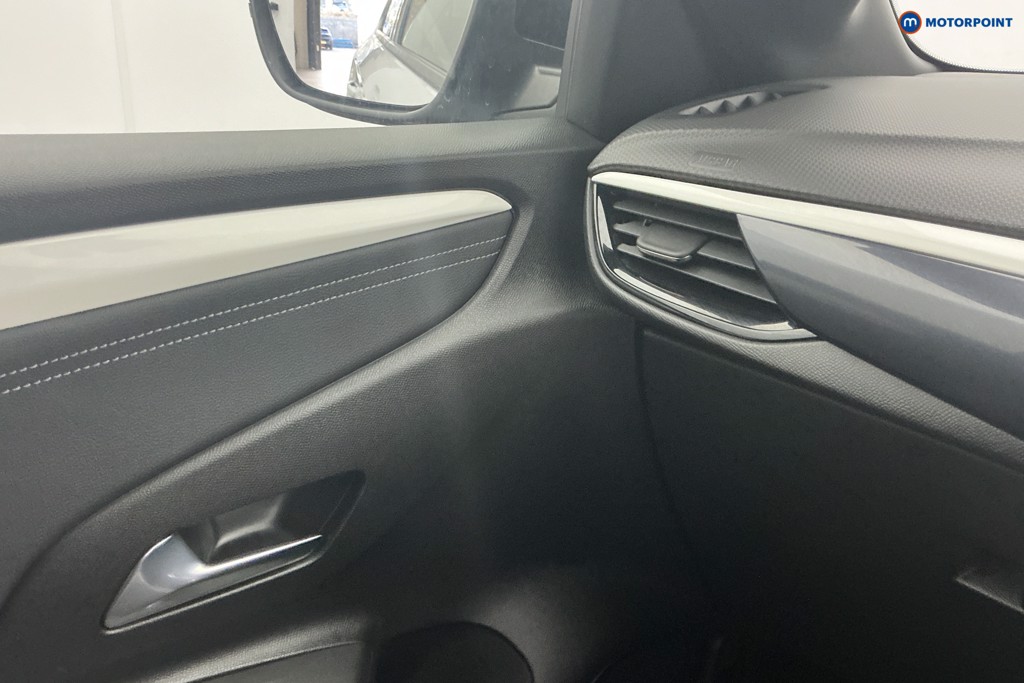 Vauxhall Corsa YES Manual Petrol Hatchback - Stock Number (1639901) - 16th supplementary image