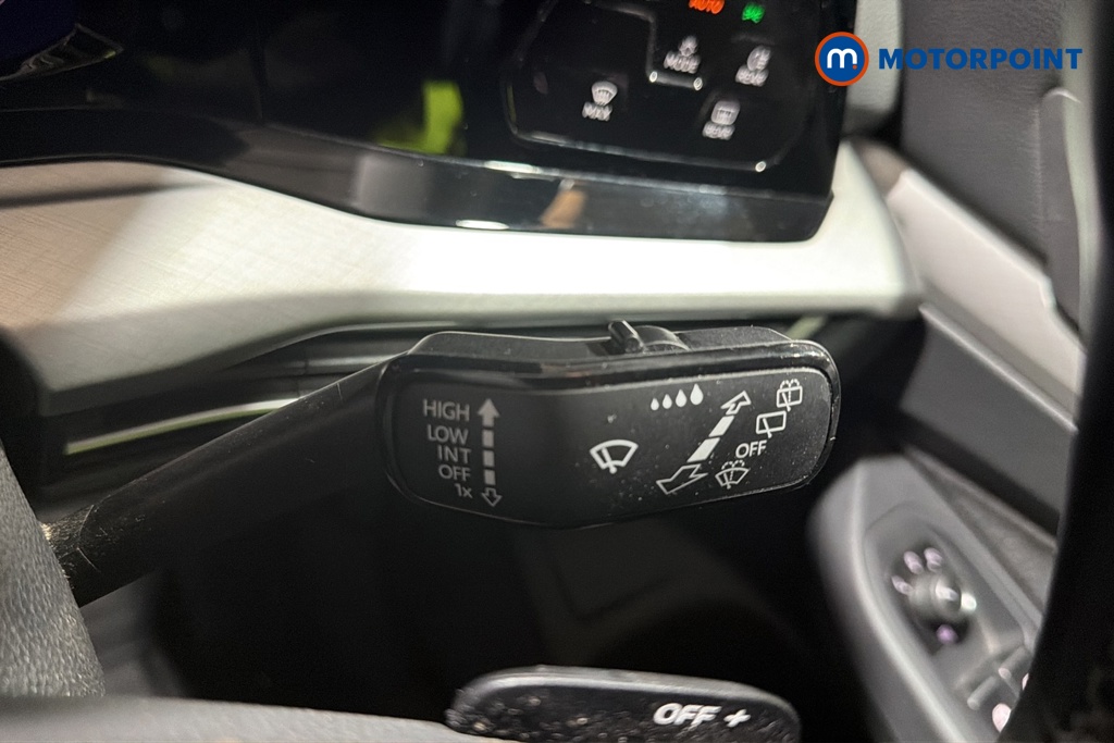 Volkswagen Golf Life Automatic Petrol Estate - Stock Number (1648832) - 6th supplementary image