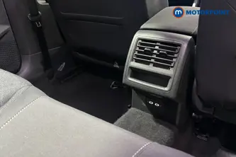 Volkswagen Golf Life Automatic Petrol Estate - Stock Number (1648832) - 28th supplementary image