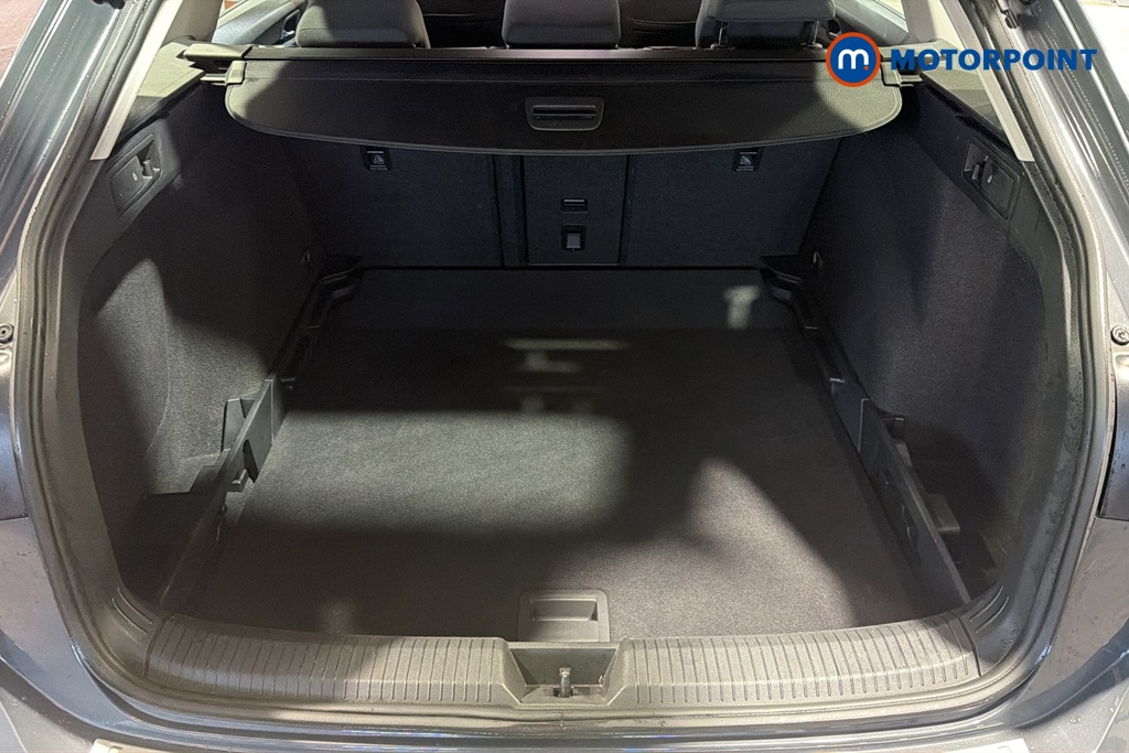 Volkswagen Golf Life Automatic Petrol Estate - Stock Number (1648832) - 30th supplementary image