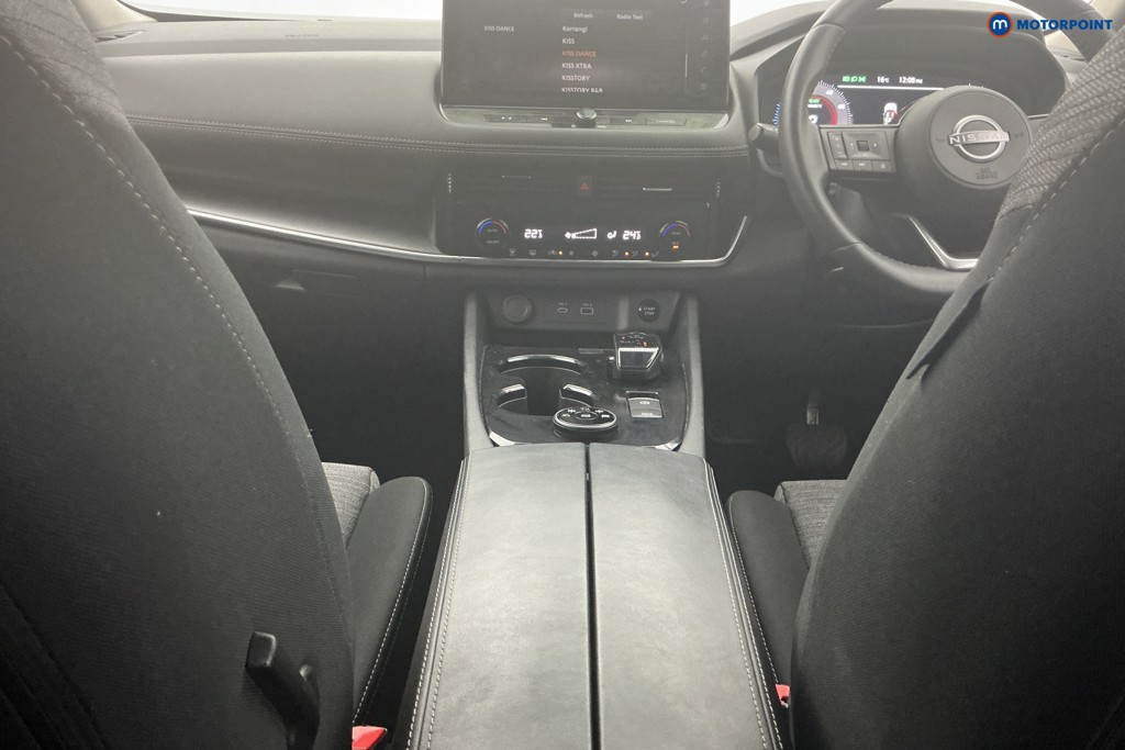 Nissan X-Trail N-Connecta Automatic Petrol-Electric Hybrid SUV - Stock Number (1673618) - 10th supplementary image
