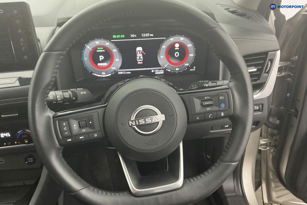 Nissan X-Trail N-Connecta Automatic Petrol-Electric Hybrid SUV - Stock Number (1673618) - 1st supplementary image