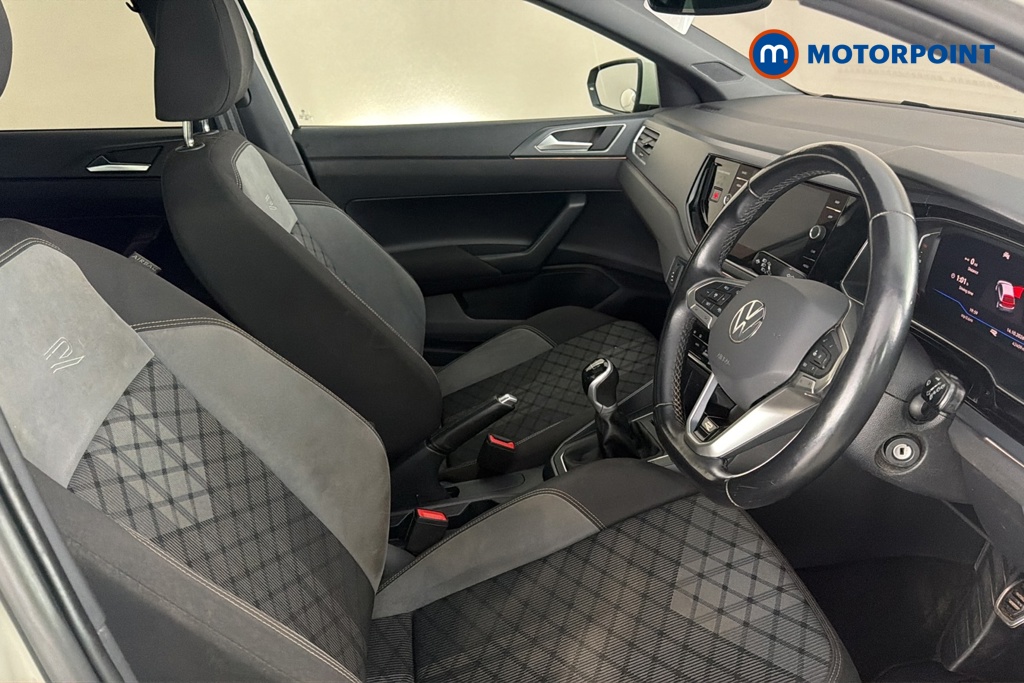 Volkswagen Polo R-Line Manual Petrol Hatchback - Stock Number (1677160) - 22nd supplementary image