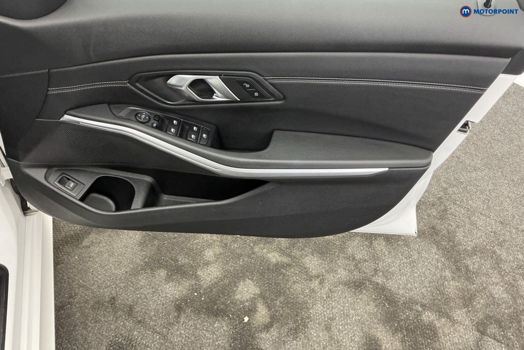 BMW 3 Series M Sport Automatic Petrol Saloon - Stock Number (1677381) - 20th supplementary image