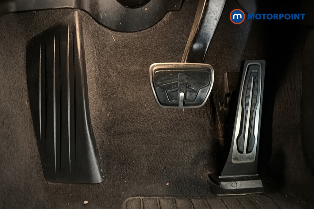 BMW 3 Series M Sport Automatic Petrol Plug-In Hybrid Saloon - Stock Number (1678423) - 24th supplementary image