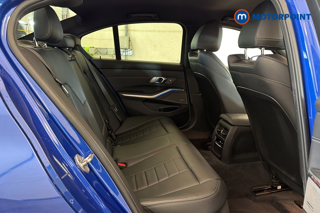 BMW 3 Series M Sport Automatic Petrol Plug-In Hybrid Saloon - Stock Number (1678423) - 25th supplementary image