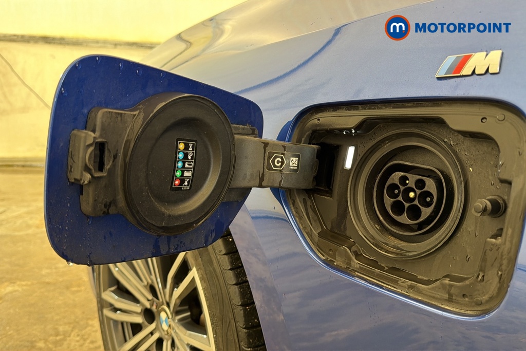 BMW 3 Series M Sport Automatic Petrol Plug-In Hybrid Saloon - Stock Number (1678423) - 40th supplementary image