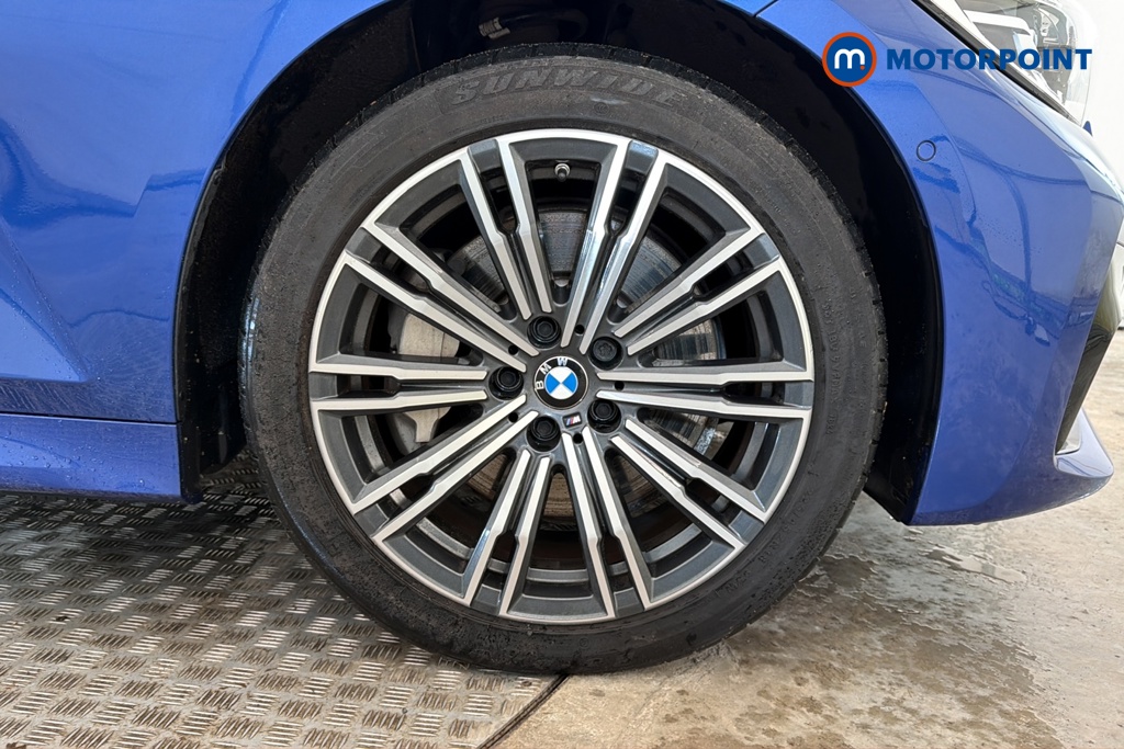 BMW 3 Series M Sport Automatic Petrol Plug-In Hybrid Saloon - Stock Number (1678423) - 47th supplementary image