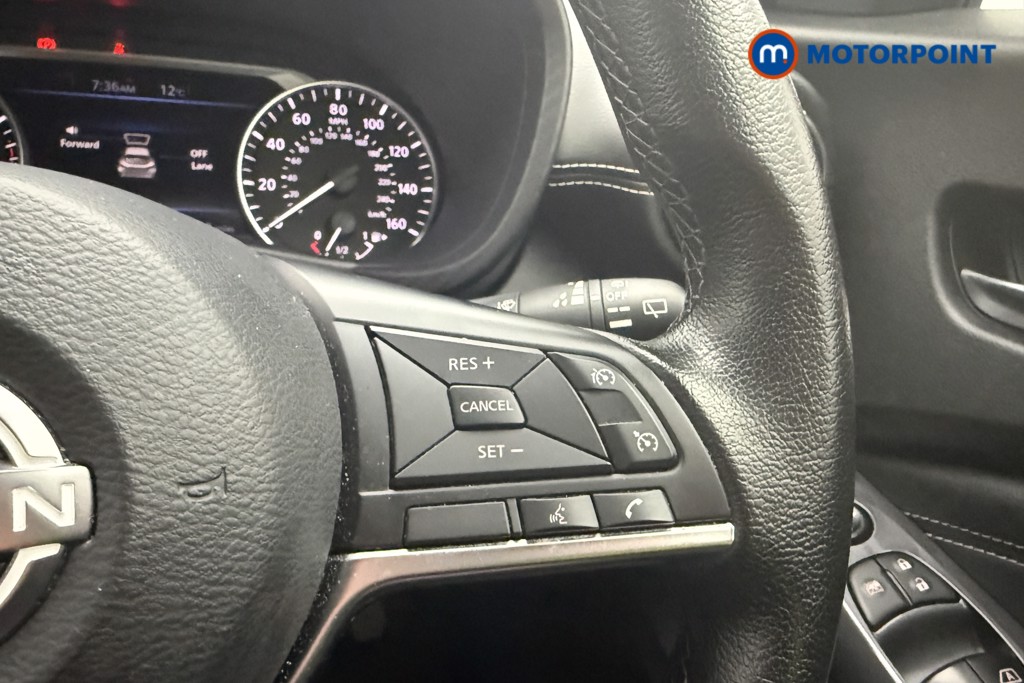 Nissan Juke N-Connecta Manual Petrol SUV - Stock Number (1678733) - 9th supplementary image