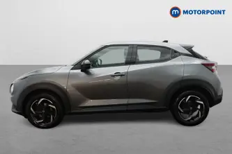 Nissan Juke N-Connecta Manual Petrol SUV - Stock Number (1678733) - Passenger side