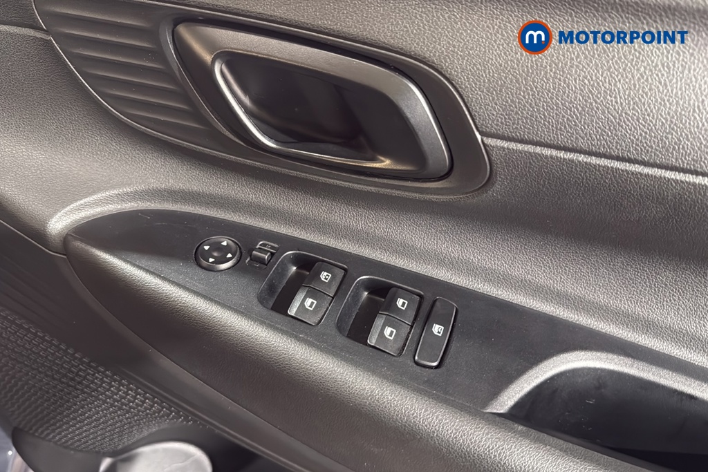 Hyundai I20 Advance Automatic Petrol Hatchback - Stock Number (1679264) - 19th supplementary image