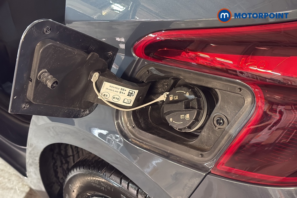 Hyundai I20 Advance Automatic Petrol Hatchback - Stock Number (1679264) - 41st supplementary image