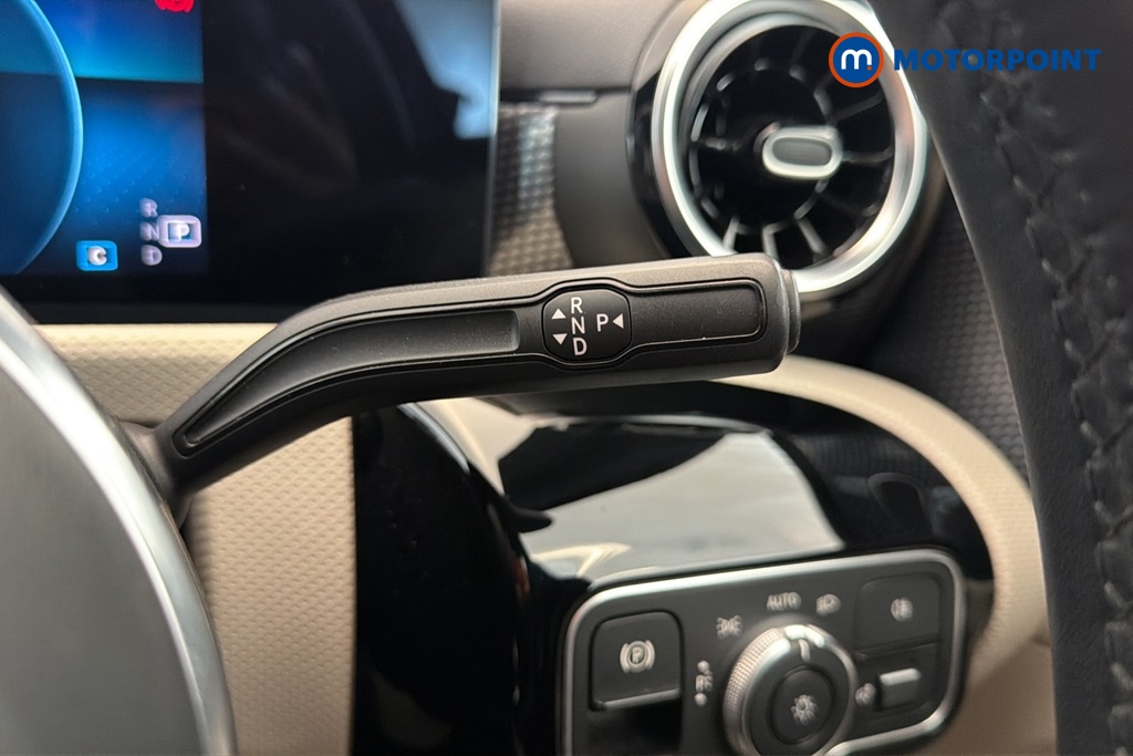 Mercedes-Benz A Class Sport Executive Edition Automatic Petrol Hatchback - Stock Number (1680940) - 6th supplementary image