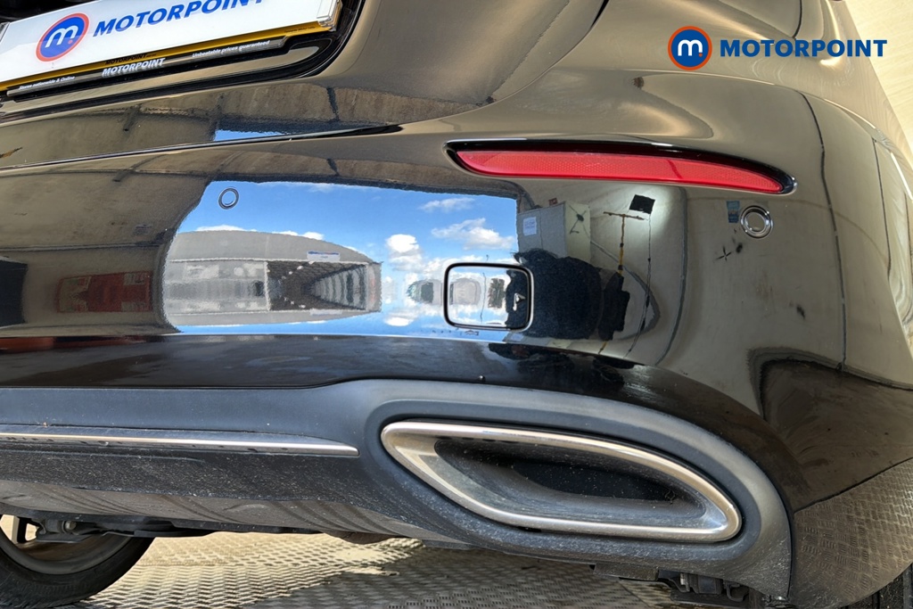 Mercedes-Benz A Class Sport Executive Edition Automatic Petrol Hatchback - Stock Number (1680940) - 39th supplementary image