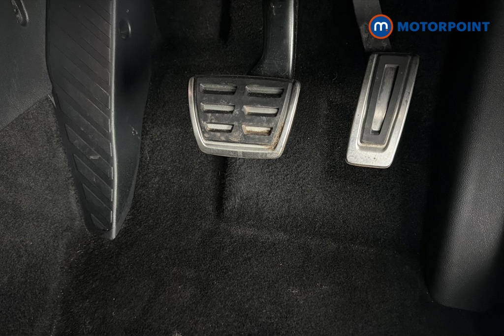 Volkswagen Tiguan R-Line Automatic Diesel SUV - Stock Number (1681603) - 24th supplementary image