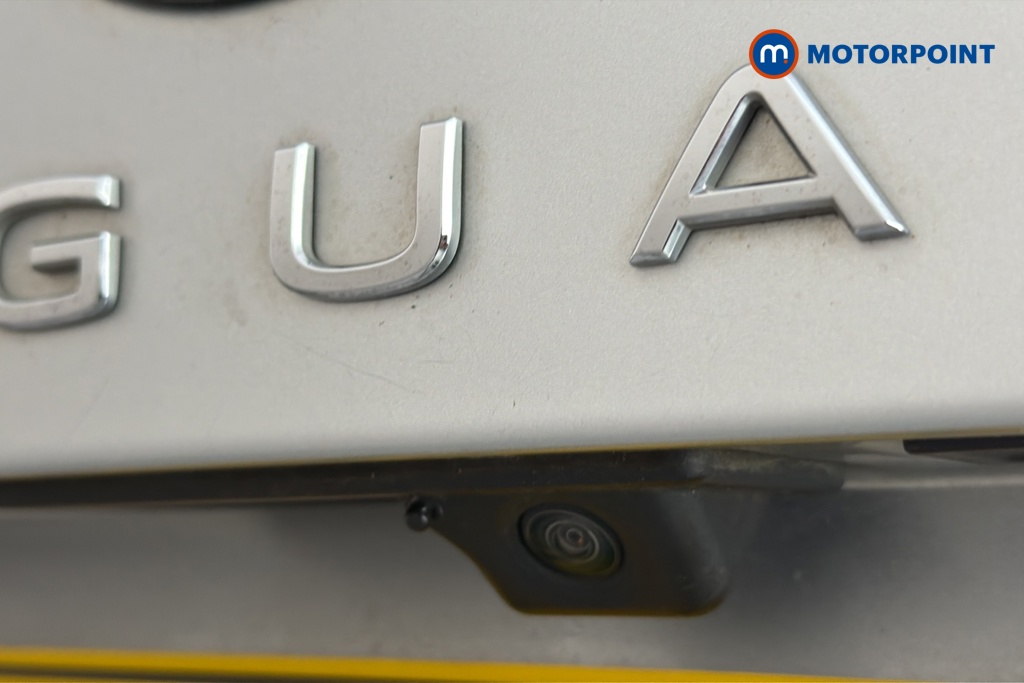 Volkswagen Tiguan R-Line Automatic Diesel SUV - Stock Number (1681603) - 37th supplementary image